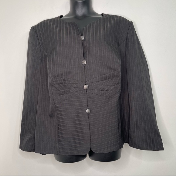 Emily Pinstripe Women's Blazer in size 32 - Picture 1 of 7